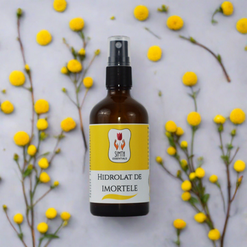 Hidrolat de Helichrysum 100ml. Descoperă strălucirea pielii tale! Să ne amintim că pielea noastră poartă poveștile tuturor clipelor trăite.